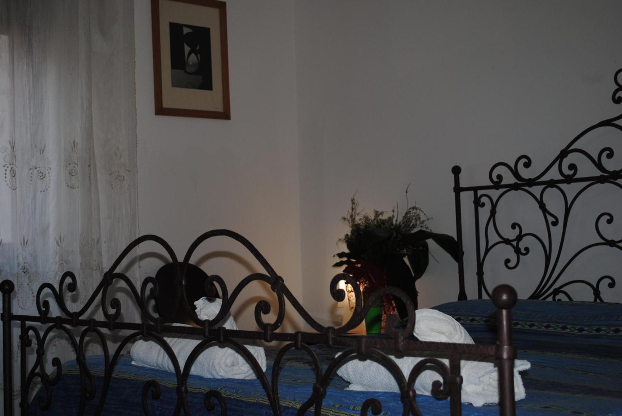 Calciufetta Bed & Breakfast Alghero Oda fotoğraf